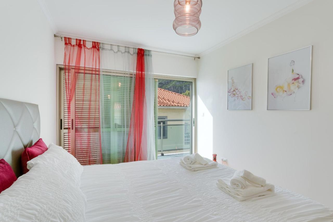 Sunny Beach Machico Apartment By Hr Madeira Exterior foto